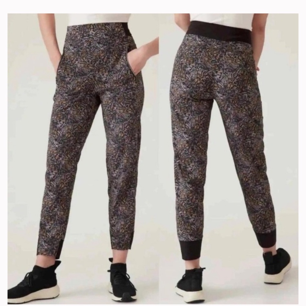 Athleta Trekkie North Jogger Pant Womens Size 8T tall Abstract Print Pull on
